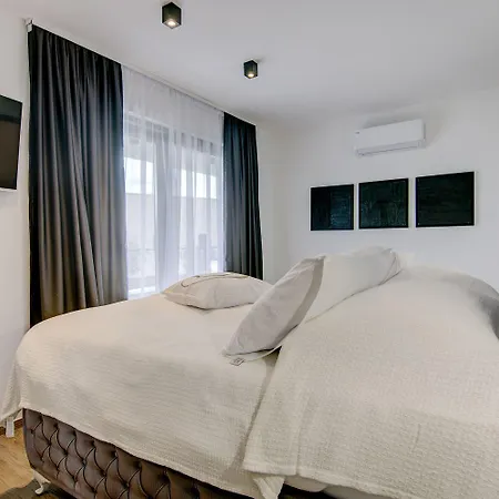 Dom wakacyjny Luxusvilla Mit Pool, Jacuzzi, Ping-pong, Billard *