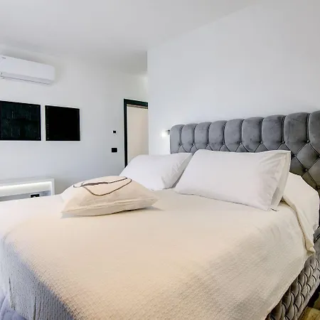 Luxusvilla Mit Pool, Jacuzzi, Ping-pong, Billard Dom wakacyjny Štokovci