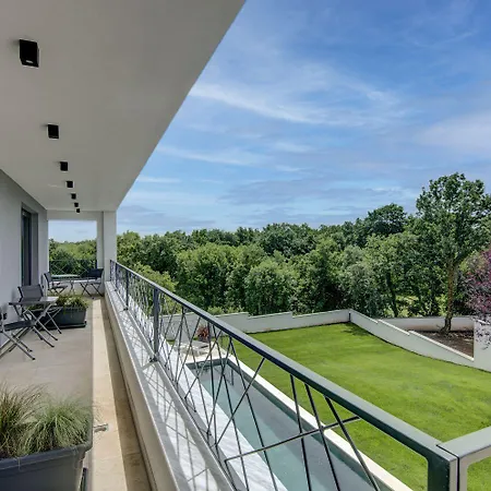Luxusvilla Mit Pool, Jacuzzi, Ping-pong, Billard 펜션 Štokovci